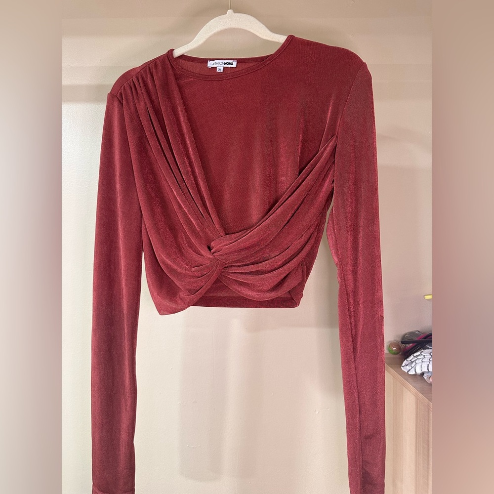 Fashion Nova Knotted Long Sleeve Blouse